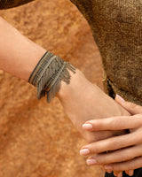1L013 DOUBLE WRAP BRACELET | KAKI ANTIQUE GOLD - Marie Laure Chamorel